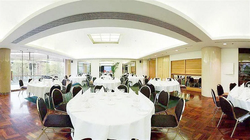 Stamford Plaza Adelaide Hotel