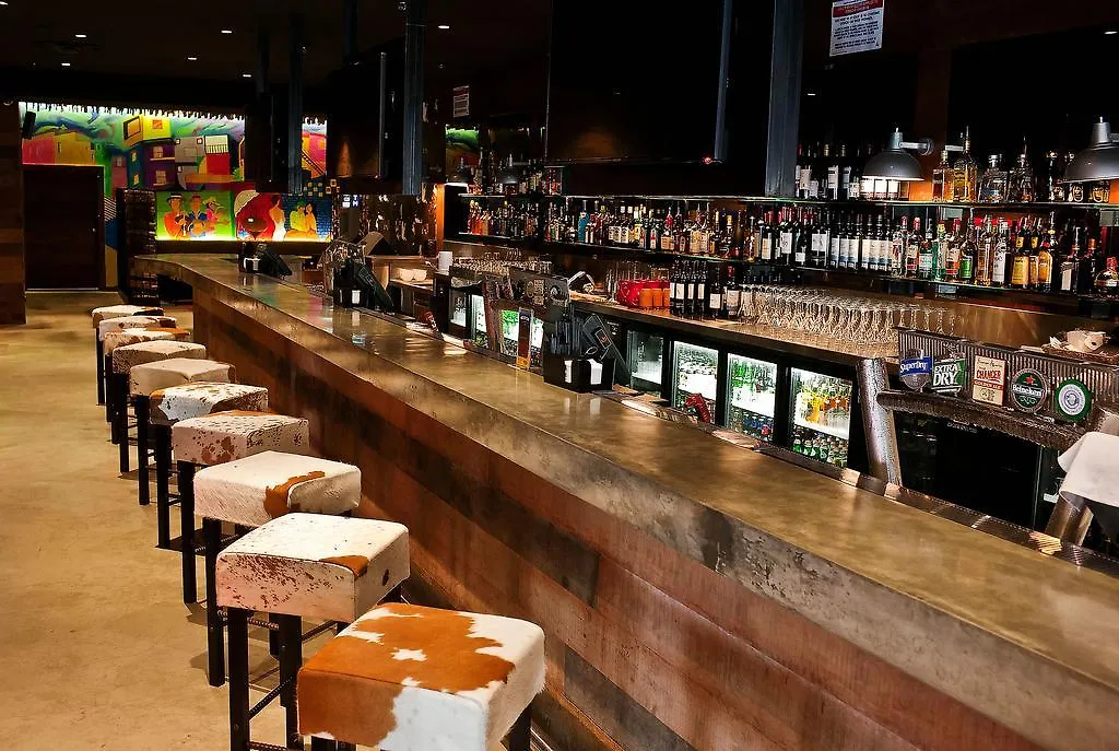 Stamford Plaza Adelaide Hotel 5*,  Australia