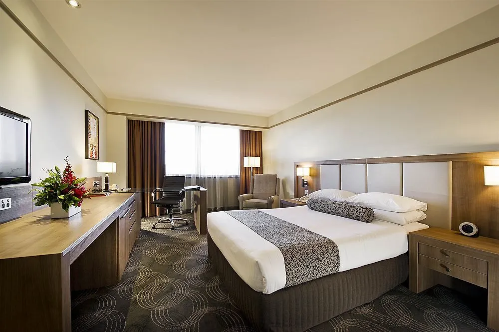 Stamford Plaza Adelaide Hotell