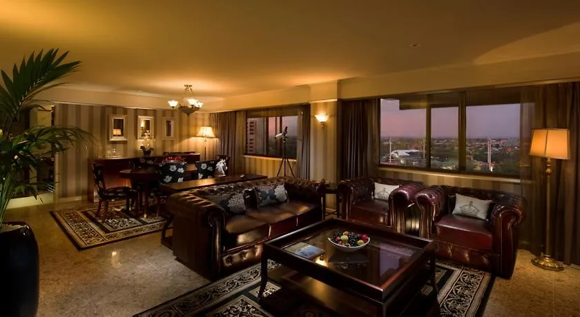 Stamford Plaza Adelaide Hotel
