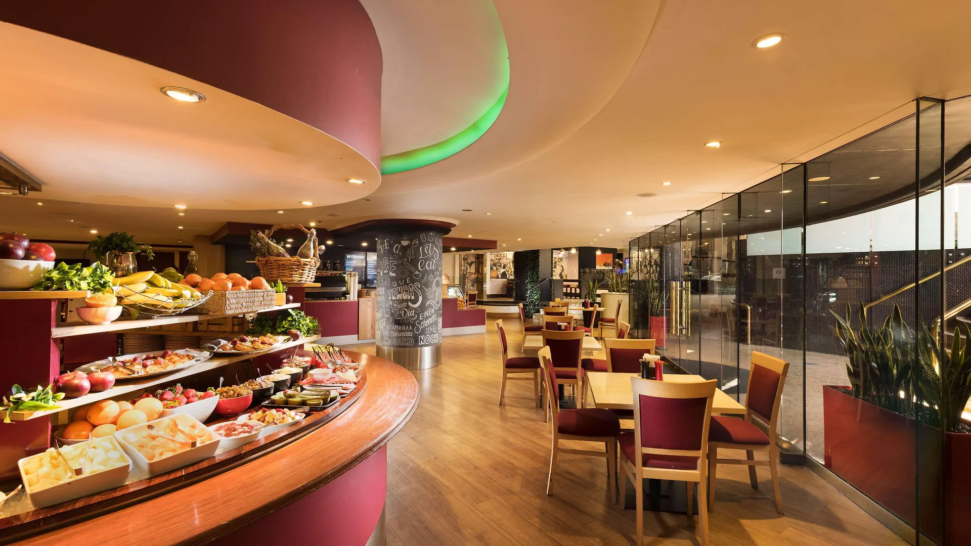 Stamford Plaza Adelaide Hotel