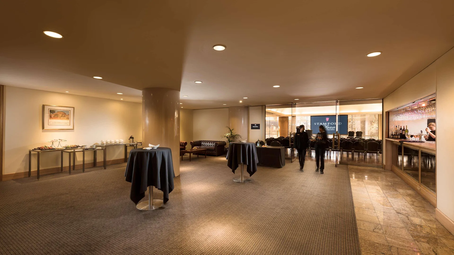 Stamford Plaza Adelaide Hotel