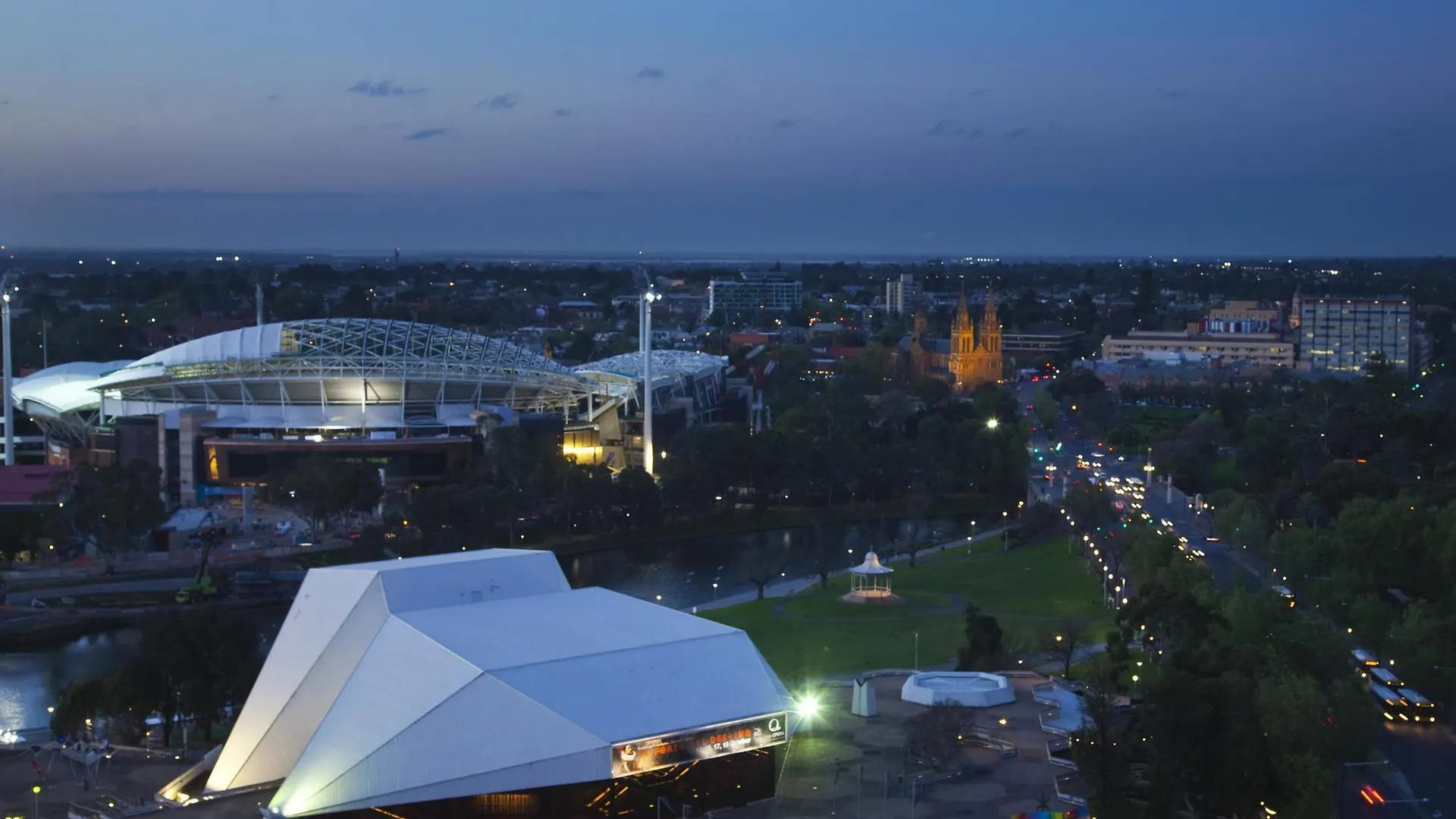 *****  Stamford Plaza Adelaide Hotel Australia