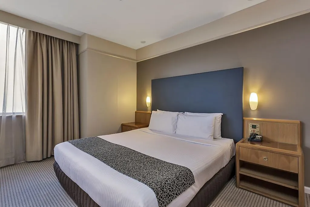 Stamford Plaza Adelaide Hotel